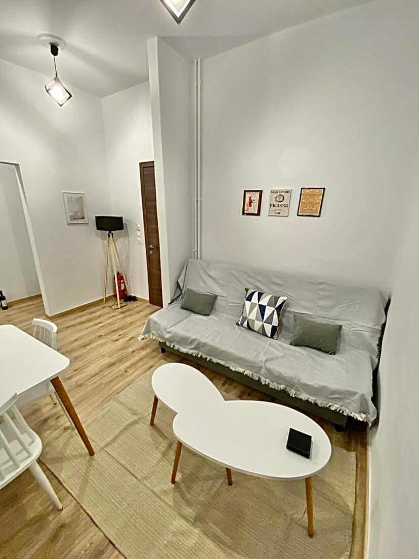 Comfortable Apartment In The City Center Atene Esterno foto